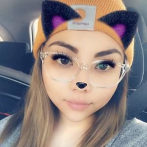 Meet your Posher, Jasmin